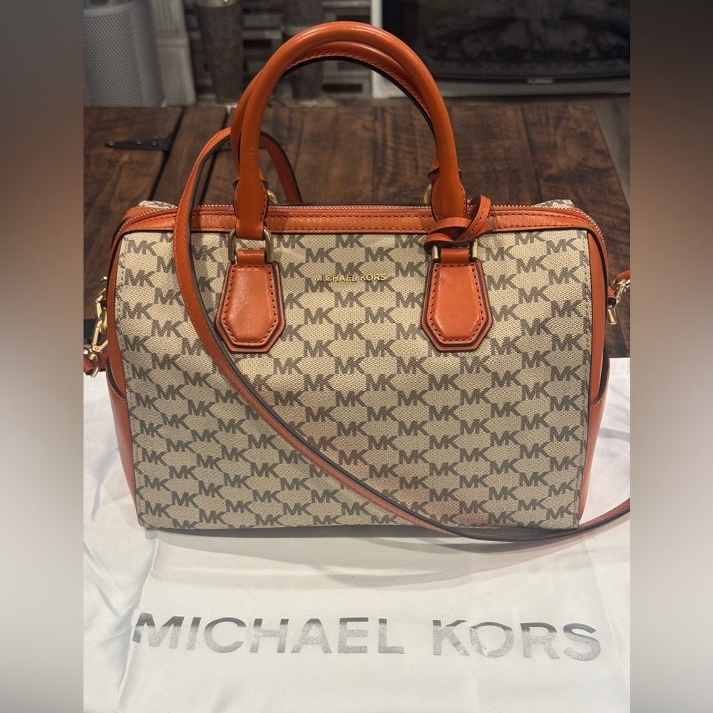 Michael Kors Mercer Medium Heritage Logo Duffle (EUC)